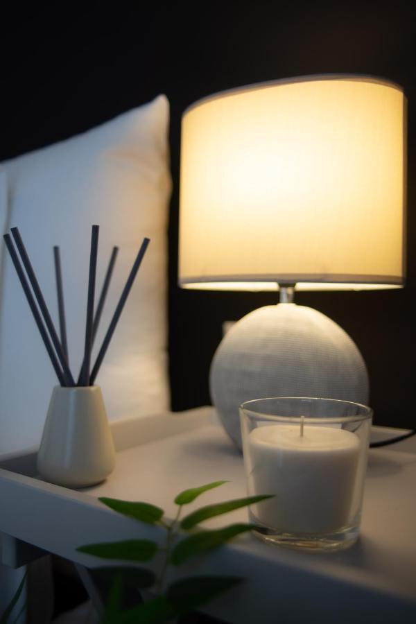Black Pearl apt in Koukaki Athena Bagian luar foto